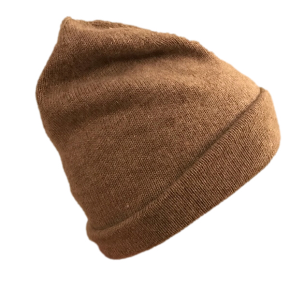 M Look Accessories - Women’s camel coloured winter hat. Cashmere/ wool/ viscose blend.  One size.